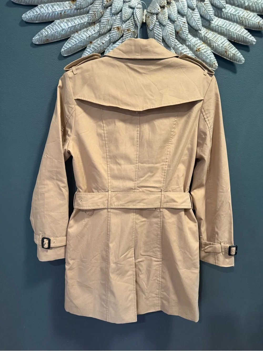 Burberry Tan Double-Breasted Trench Coat with Belt - Picture 2 of 8